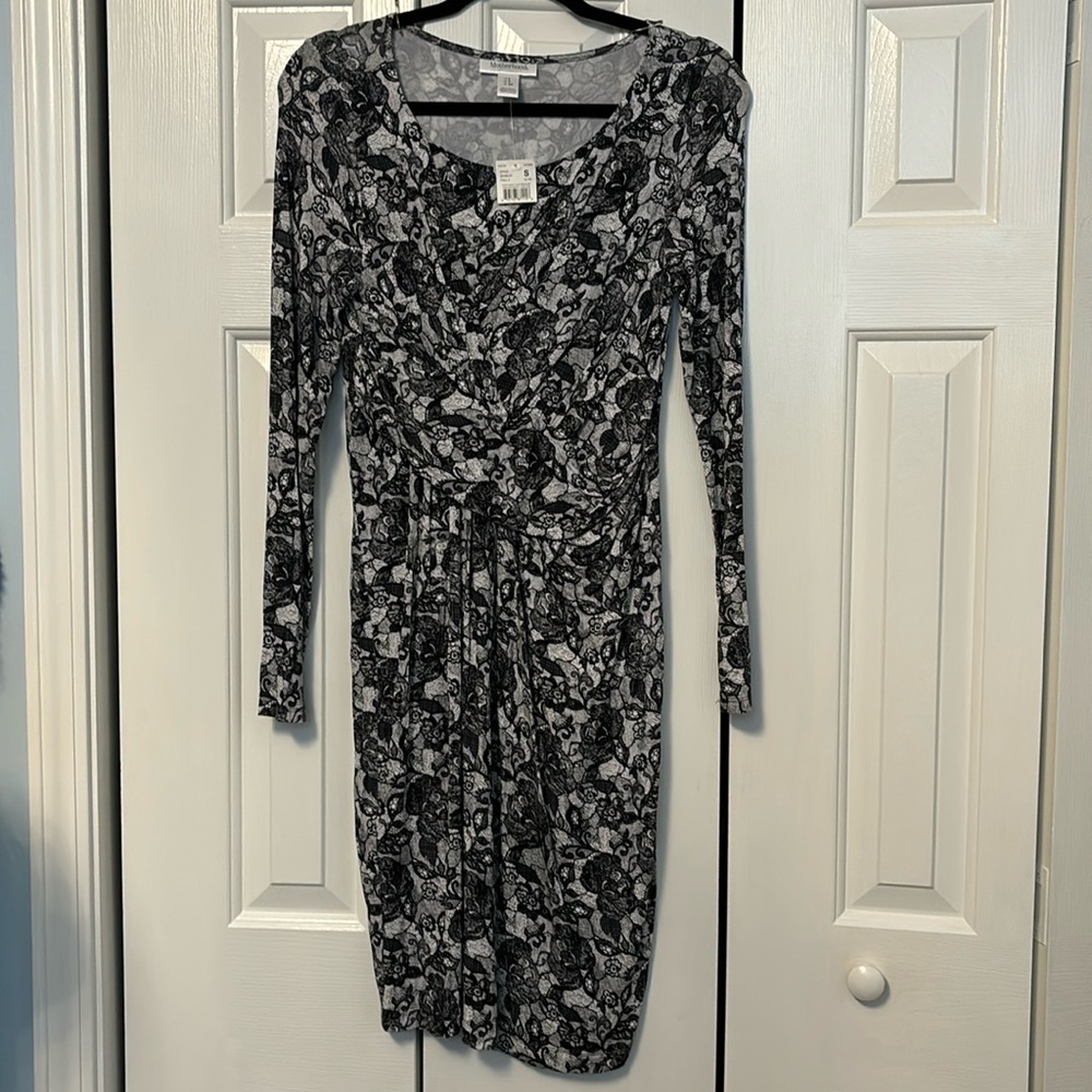 Motherhood Maternity long sleeve dress Small midi length